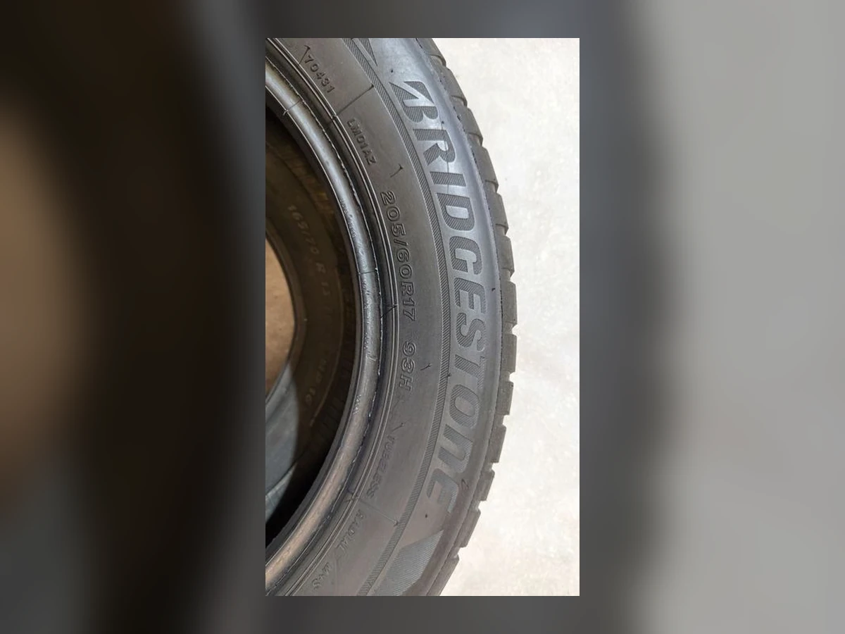 Bridgestone — 205/60 R17 — Bridgestone 205/60 R17 Зима (липучка) 2 шт (Пара) — 6.0