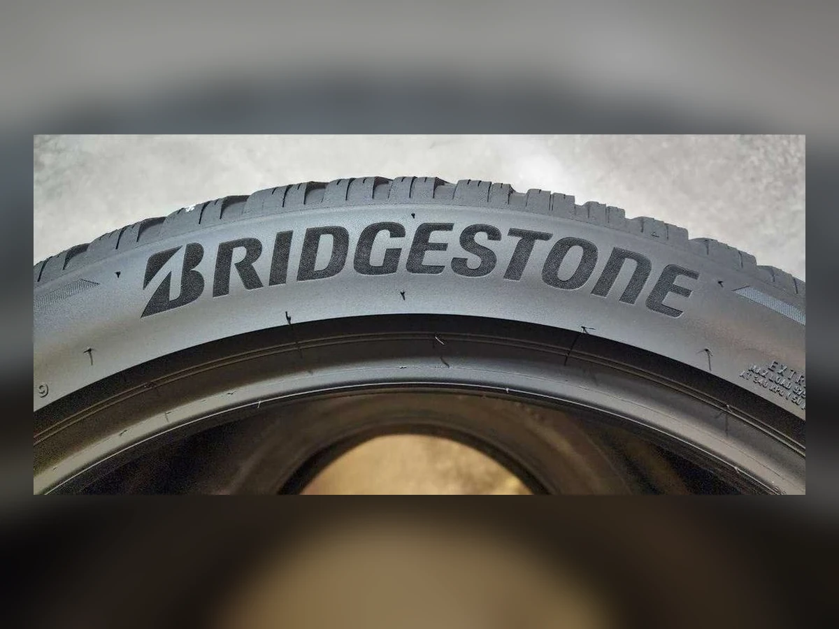 Bridgestone — 275/40 R21 — Bridgestone 275/40 R21 Зима (липучка) 4 шт (Комплект) — 6.0