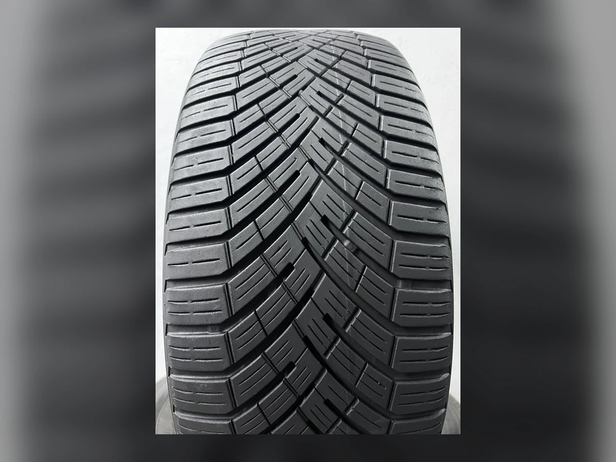 Continental — 235/45 R20 — Continental 235/45 R20 Всесезонка 1 шт (Одиночка) — 6.5