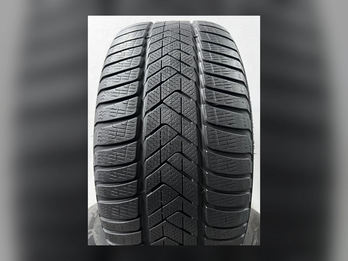 Pirelli — Pirelli 275/40 R18 — 275/40 R18