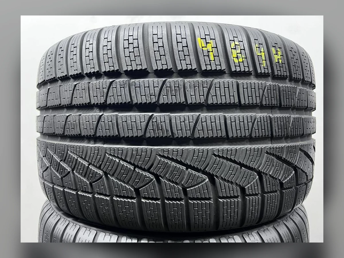 Pirelli — 295/35 R18 — Pirelli 295/35 R18 Зима (липучка) 2 шт (Пара) — 7.5