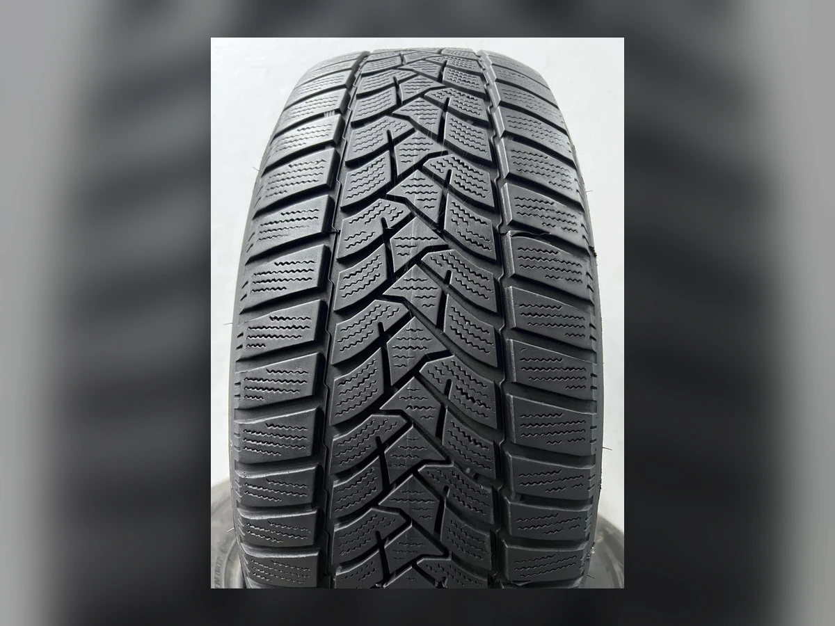 Dunlop — Dunlop 215/60 R16 — 215/60 R16