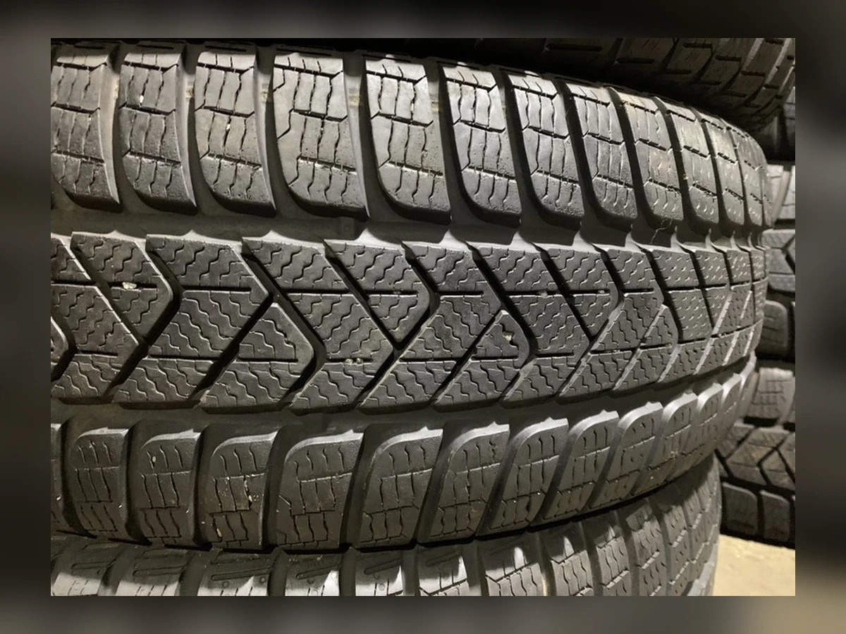 Pirelli — Pirelli 215/65 R16 — 215/65 R16