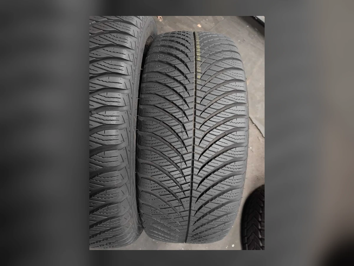 Goodyear — 205/55 R16 — Goodyear 205/55 R16 Всесезонка 4 шт (Комплект) — 5.5