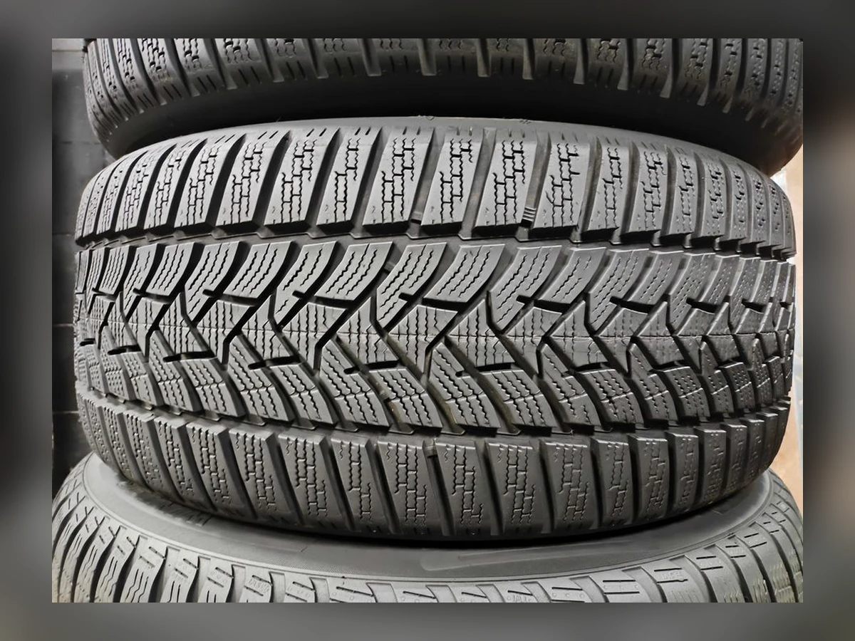Dunlop — 225/45 R17 — Dunlop 225/45 R17 Зима (липучка) 2 шт (Пара) — 5.5