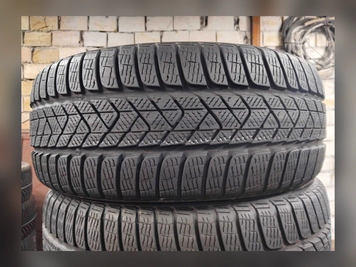 Pirelli — 225/40 R19 — Pirelli 225/40 R19 Зима (липучка) 2 шт (Пара) — 5.5