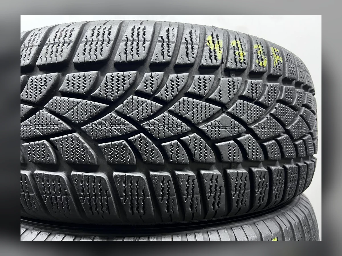 Dunlop — Dunlop 235/50 R19 — 235/50 R19
